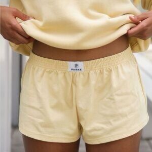 Butter yellow Parke Shorts